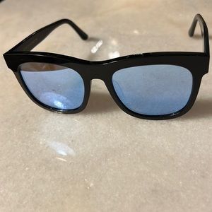 Good Condition Gentle Monster Pulp Fiction Sunglass